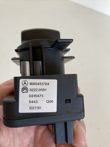 Бутон за фарове CDI за Mercedes A Class A180 W169 (2008) 1695451704