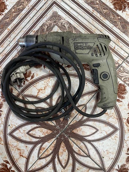 Дрель  Crown (Карабулак) лот 683508