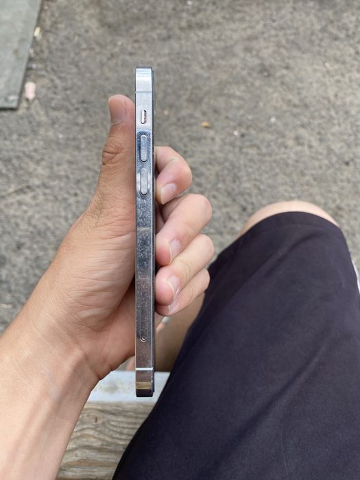 Iphone 12 pro с гарантией