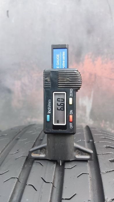 2бр. летни гуми 215/60/16 Continental 
6.6mm
dot22