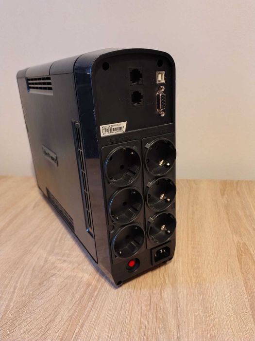 Ups Cyber Power CP1300EPFCLCD 1500VA 900W