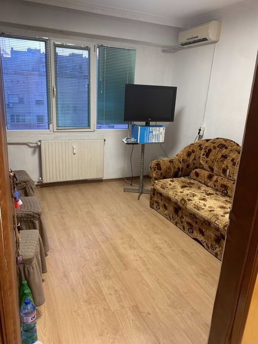 Продава се Тристаен апартамент в Плевен, Сторгозия - 74 кв.м за 1257 €/кв.м - Снимка #3