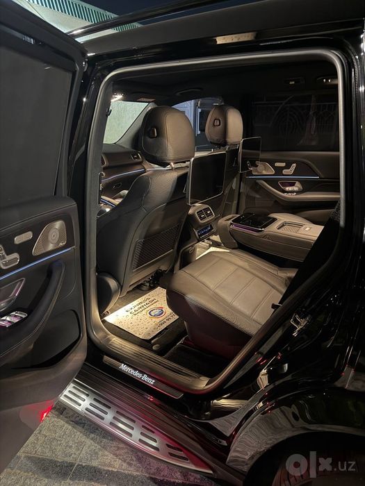 **Mercedes-Benz GLS 580 4MATIC**