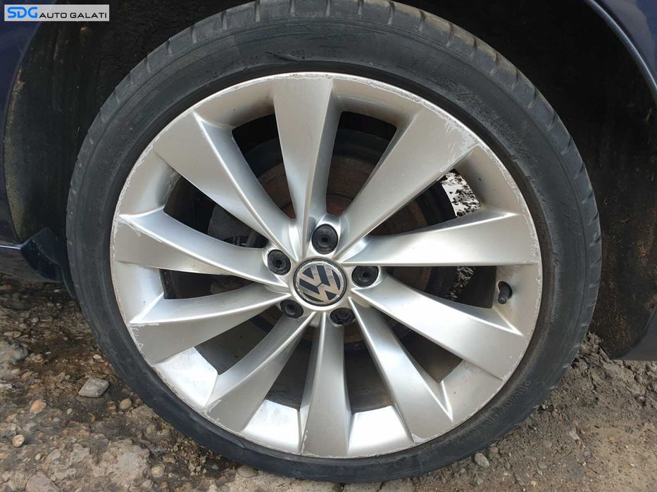 Set 4 Jante Roti Aliaj INTERLAGOS 235 40 18 R18 5x112 Skoda Octavia 3 2013 - 2017 Cod 3C8601025D [C3822]