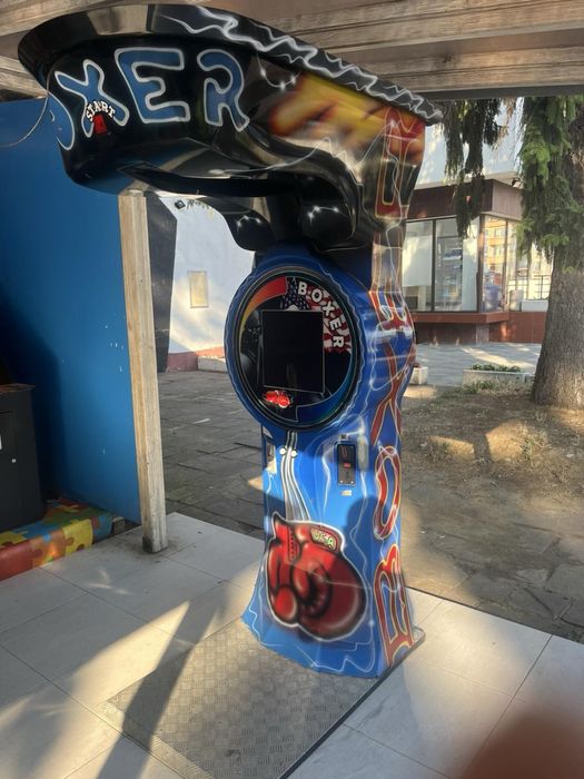 Атракциони различни видове