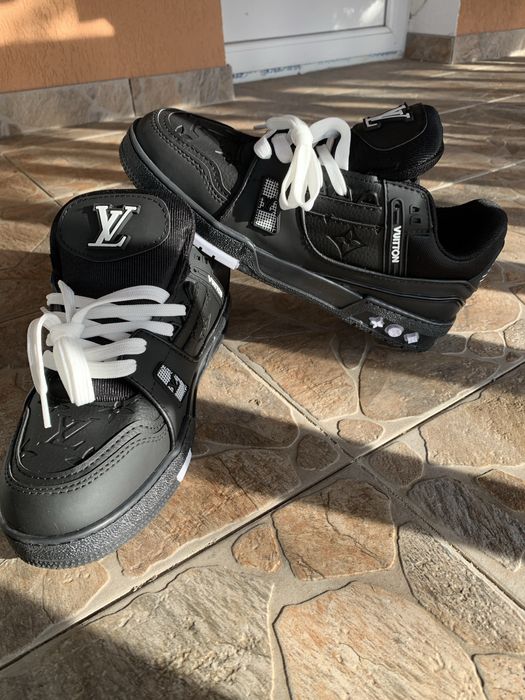 Louis Vuitton Trainer Marimea 45