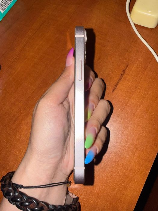 Iphone.    13 mini