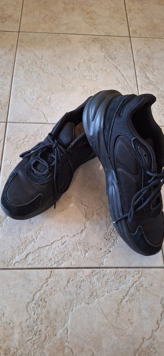 Маратонки ADIDAS, р-р 41 1/2