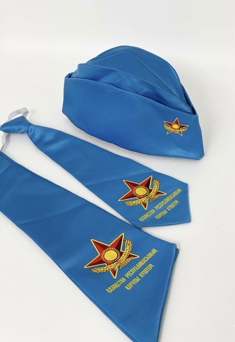 Пилотки галстуки бабочки