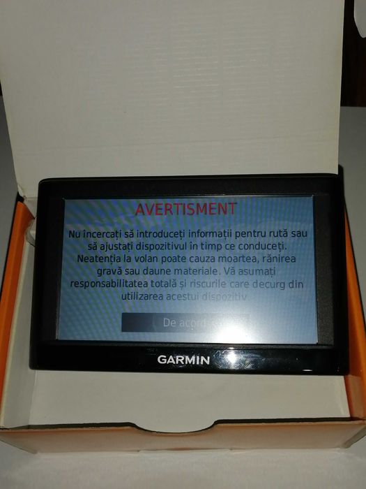 Garmin nuvi 55 lmt essential series