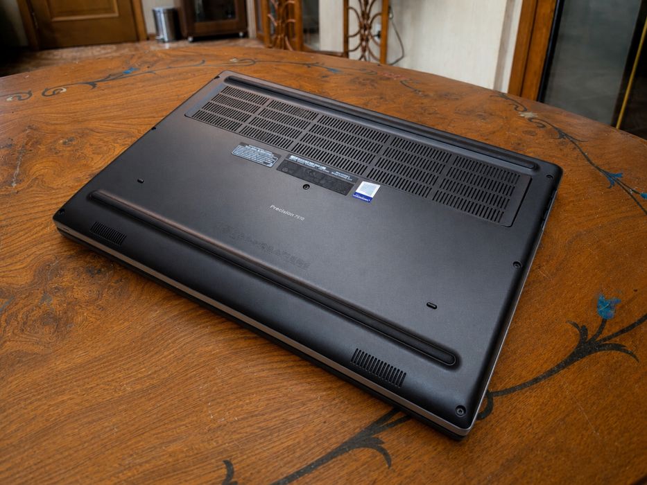 Dell Precision Workstation i7/T2000 4gb/ 64Gb/ 256+1Tb