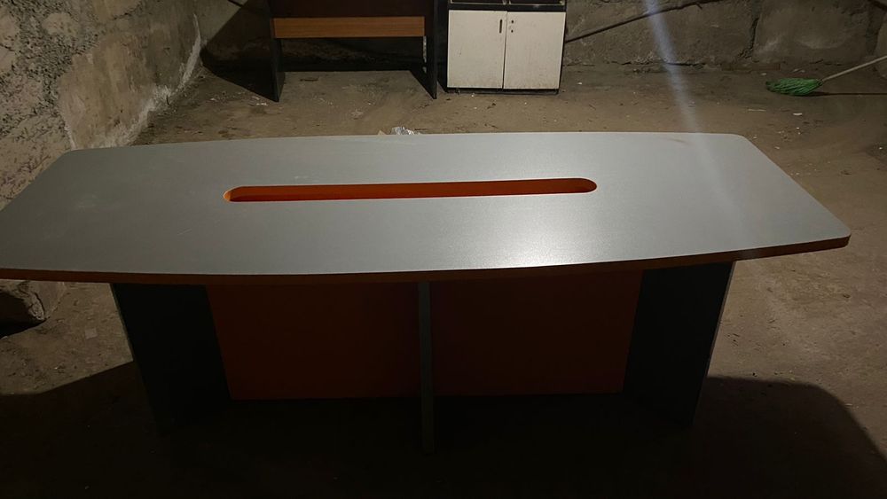 Конференц стол 2,30см