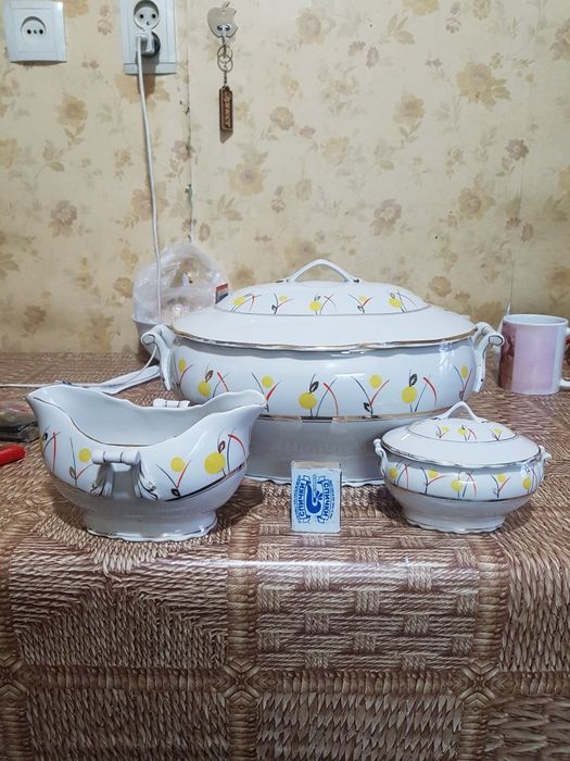 Столовый набор неполный