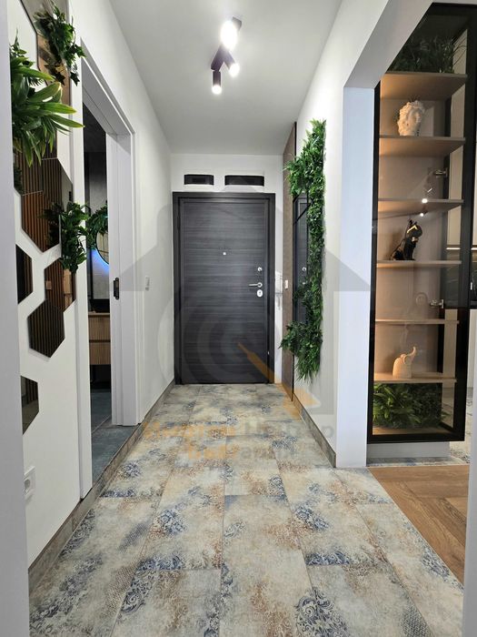 Двустаен апартамент в ж.к. Дружба 2