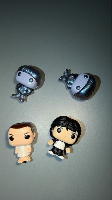 Figurine stranger things kinder joy Will , Mike, Eleven