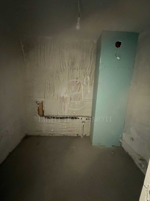 Продава се Двустаен апартамент в Пловдив, Тракия - 72 кв.м за 1289 €/кв.м - Снимка #5