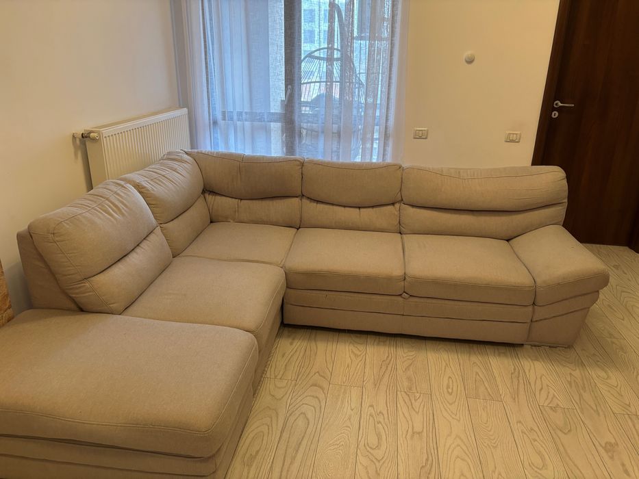 Vând colțar living