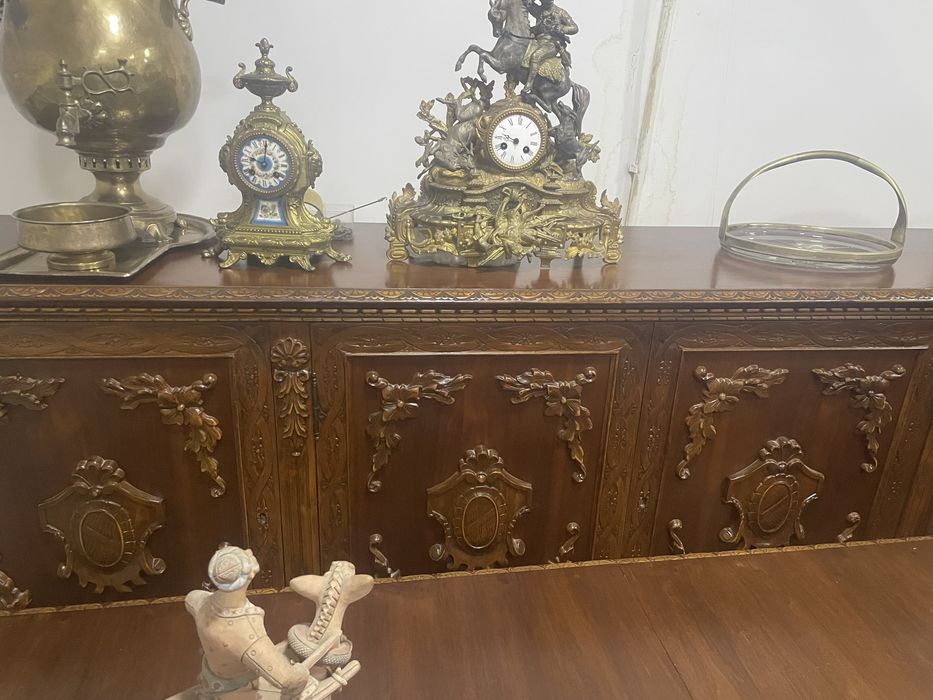 Продам мебель комлект для столовой