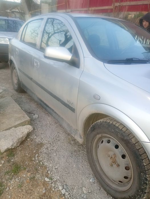 Vând Opel Astra G