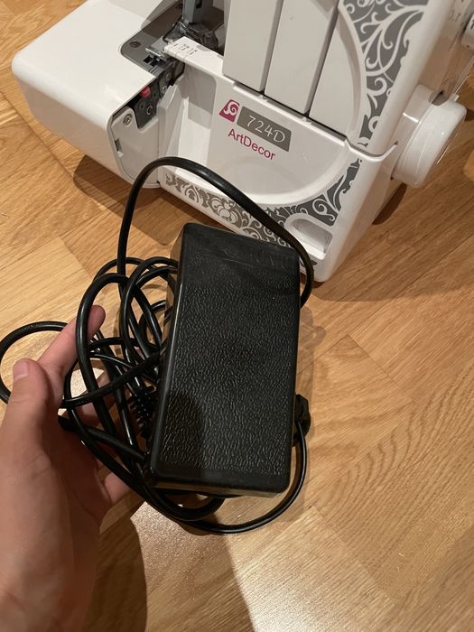 Оверлок Janome ArtDecor 724D