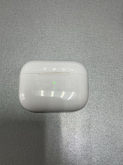 Продам наушники AirPods pro 2,полностью рабочие,в хорошем состоянии