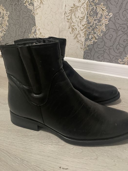 Продам     Мужскую обувь