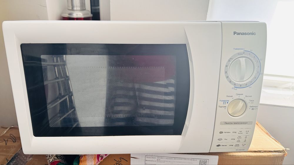 Продается миіроволновая печь марки Panasonic