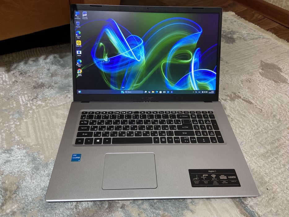 Acer 11 пок Core-i3 SSD новом сост