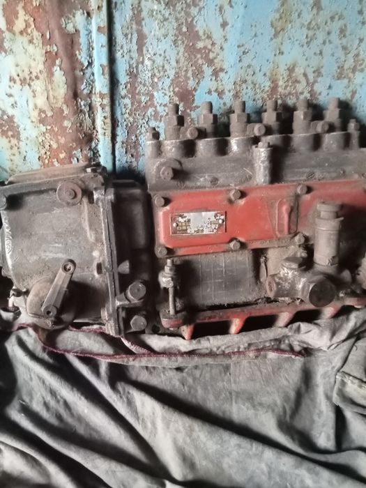 Продам топливный насос