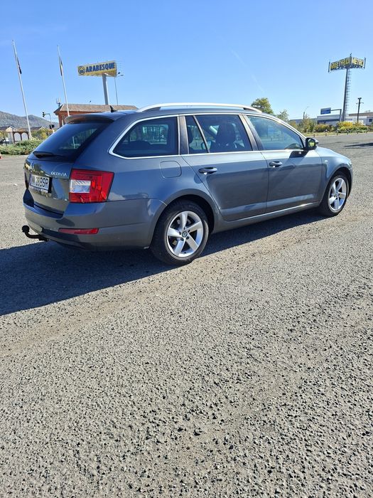Skoda octavia EDITION  1.6