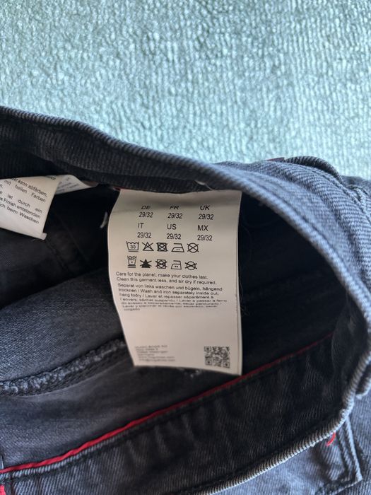 Blugi Hugo Boss Negri