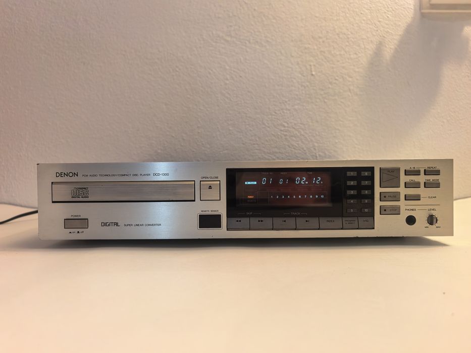 CD Denon DCD 1300 player compact disc