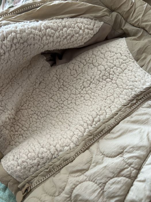 Куртка на девочку