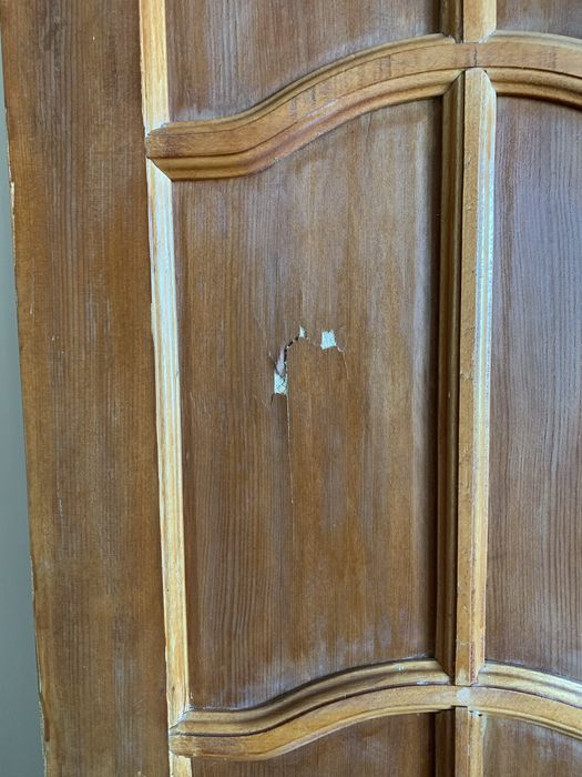 Продам дверь б/у