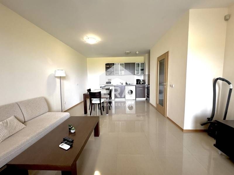 Продава се Двустаен апартамент в Балчик - 68 кв.м за 544 €/кв.м - Снимка #1