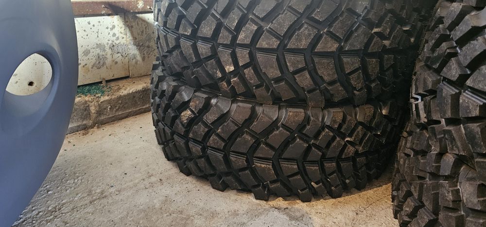 215 70 R 16 off road Tz.Gomme