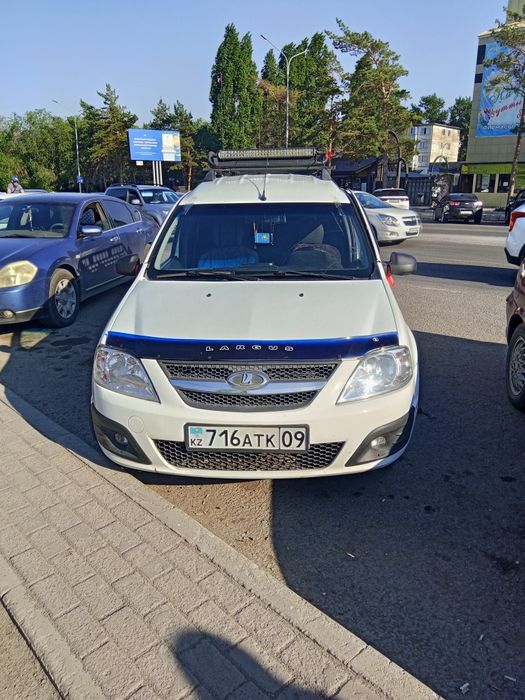 Продаю Лада Ларгус