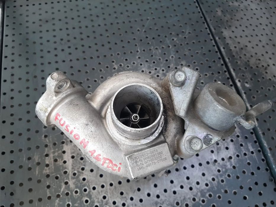 turbina ford fiesta focus 2 1.6 tdci peugeot 207 307 1.6 hdi  9682881380