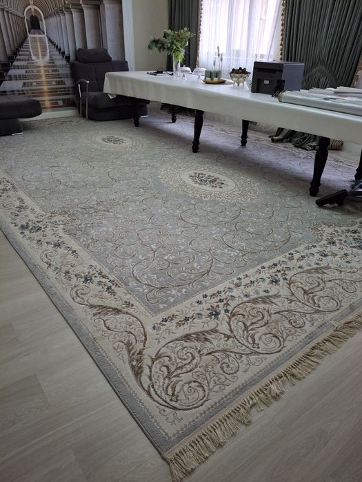 Ковры для зала чистые