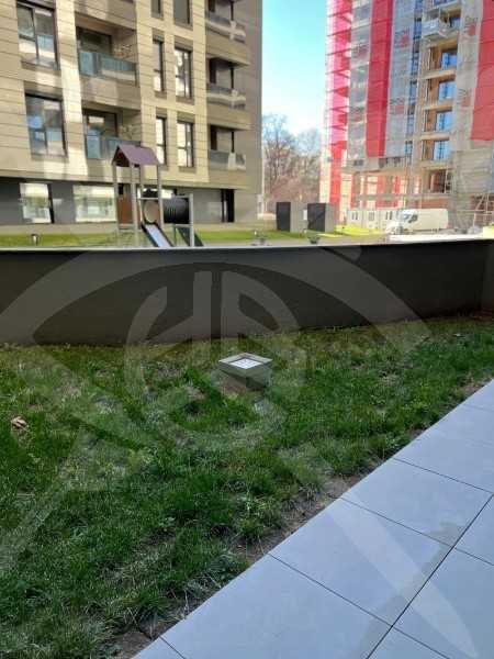 Продава се Тристаен апартамент в Пловдив, Каменица 2 - 117 кв.м за 1411 €/кв.м - Снимка #3