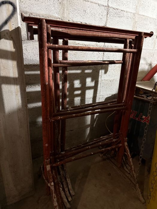 Capre metalice 2,5 m H - Italia