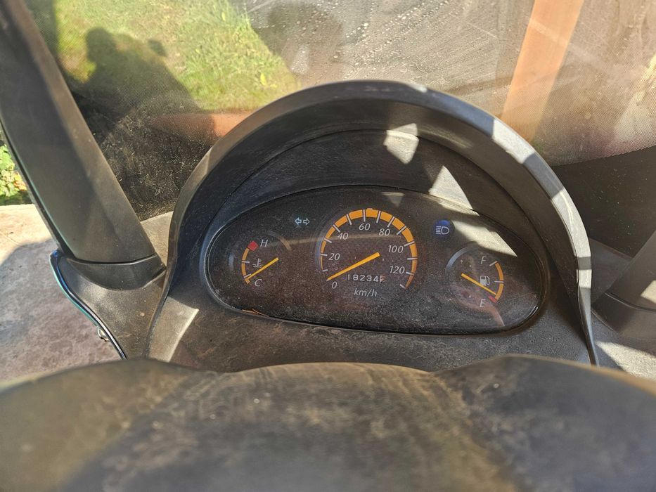 Продавам скутер Suzuki Epicuro в добро състояние