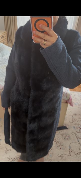 Продам шерстяное пальто с норкой