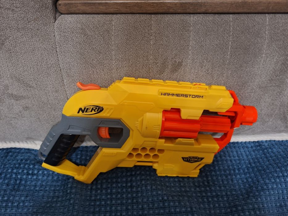 Продам автомат Nerf