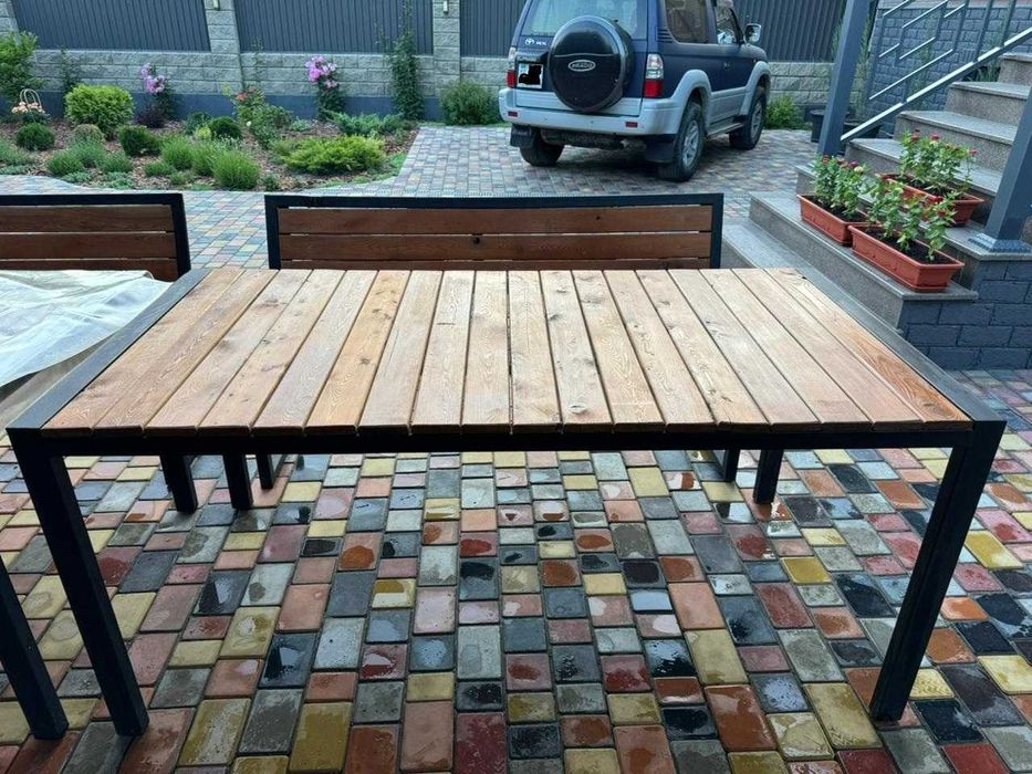 Столы и скамейки дворовые