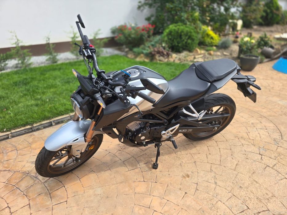 Honda CB125r 2023 A1