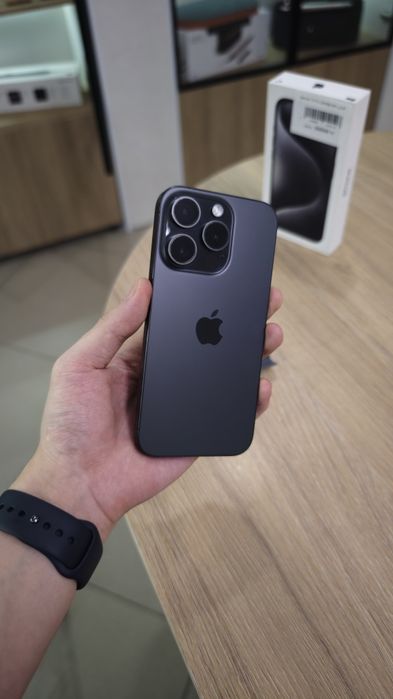 iPhone 15 Pro 256Gb | 80% | Apple Room