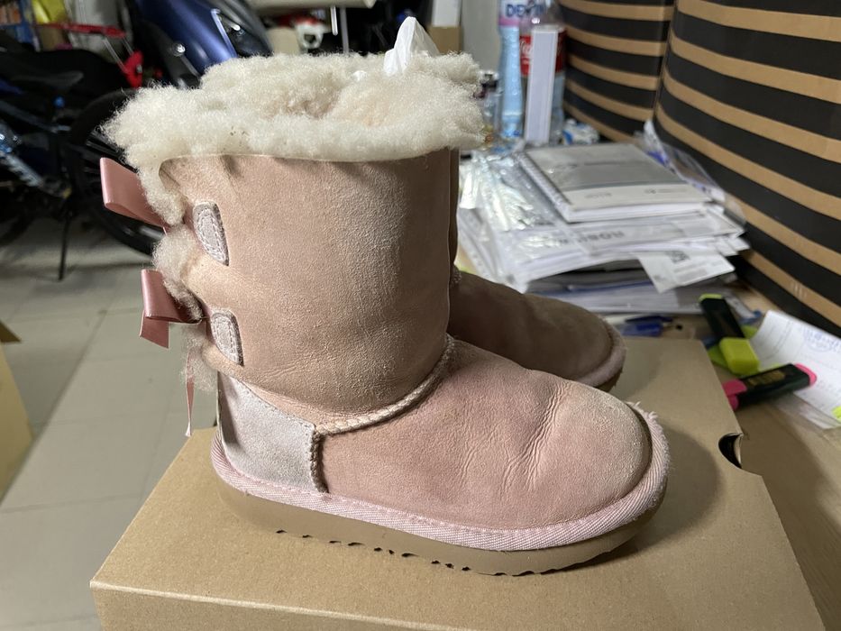 UGG момичешки ботушки , много топли и удобни