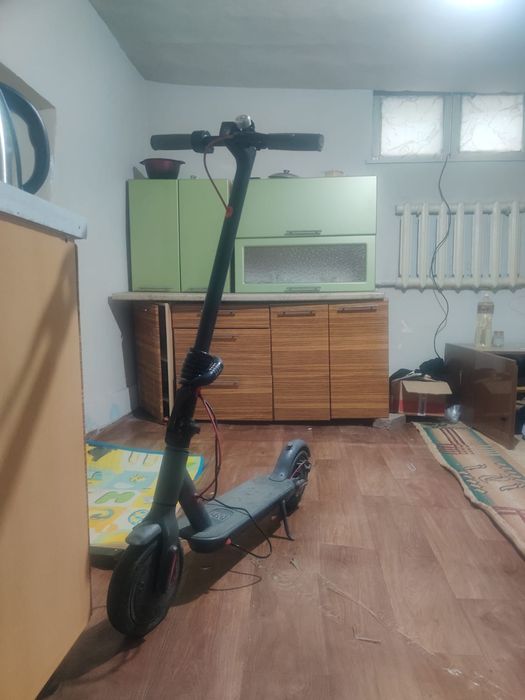 Самокат электроны