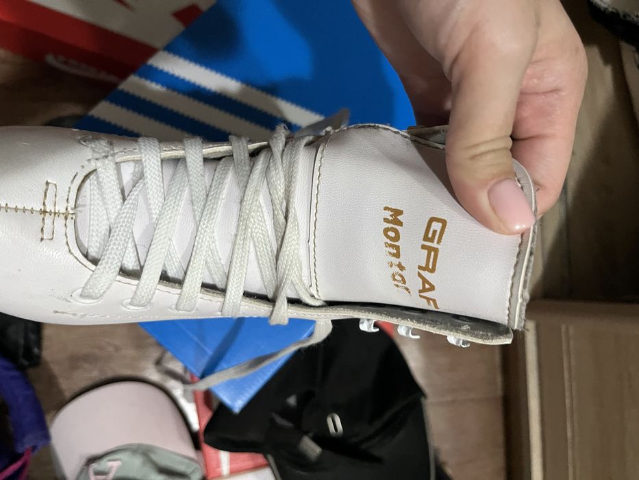 Продам коньки 30 размер